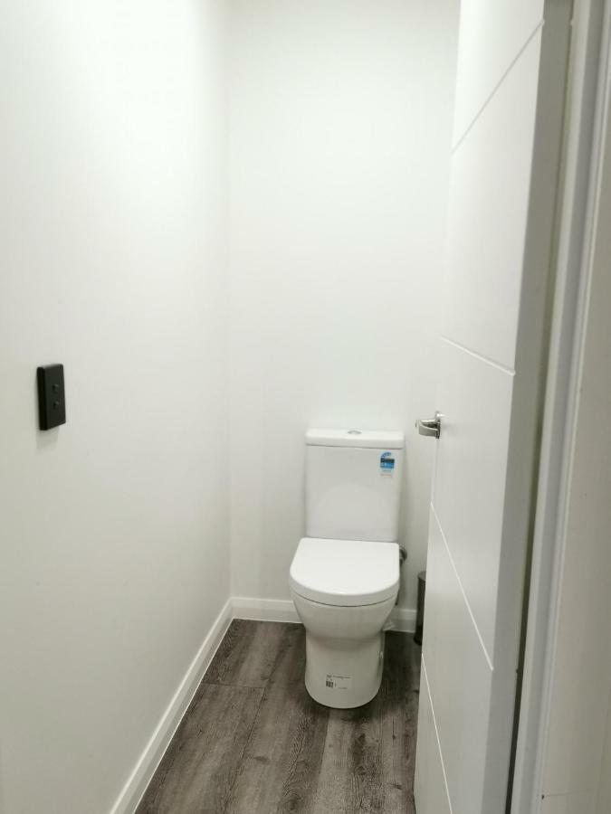 Youngtown Executive Apartments - 2Br Included, Free Parking & Wifi, Sofa Bed & Cot Fee Applies Launceston Exteriör bild