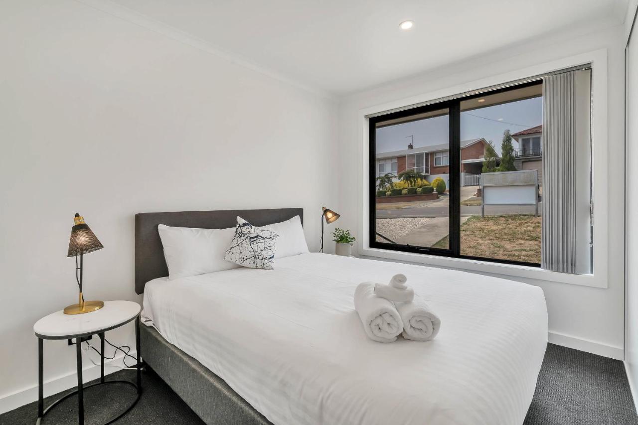 Youngtown Executive Apartments - 2Br Included, Free Parking & Wifi, Sofa Bed & Cot Fee Applies Launceston Exteriör bild